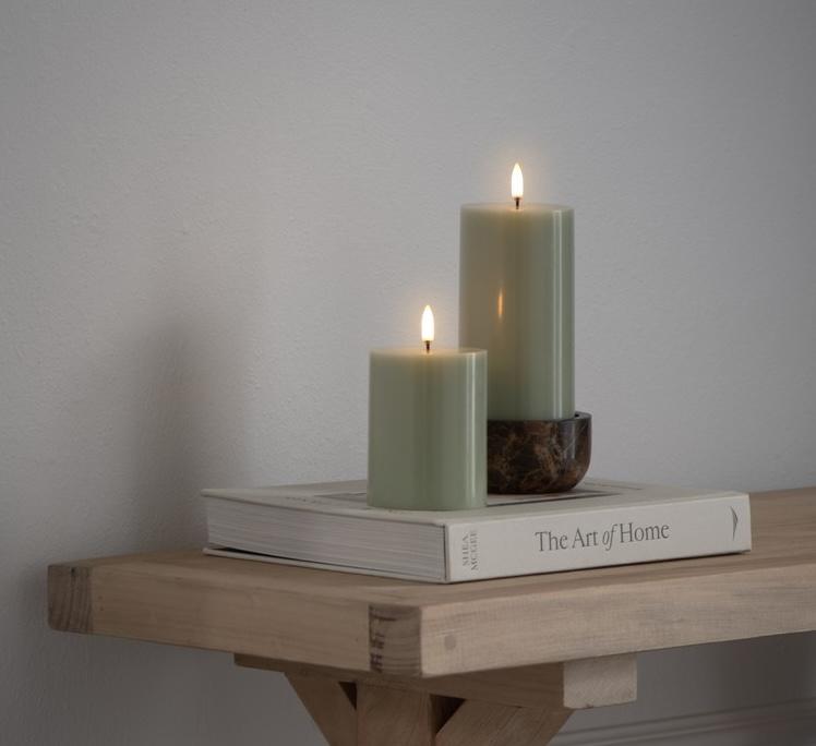 Marble Pillar Candleholer Autumn Winter 2026