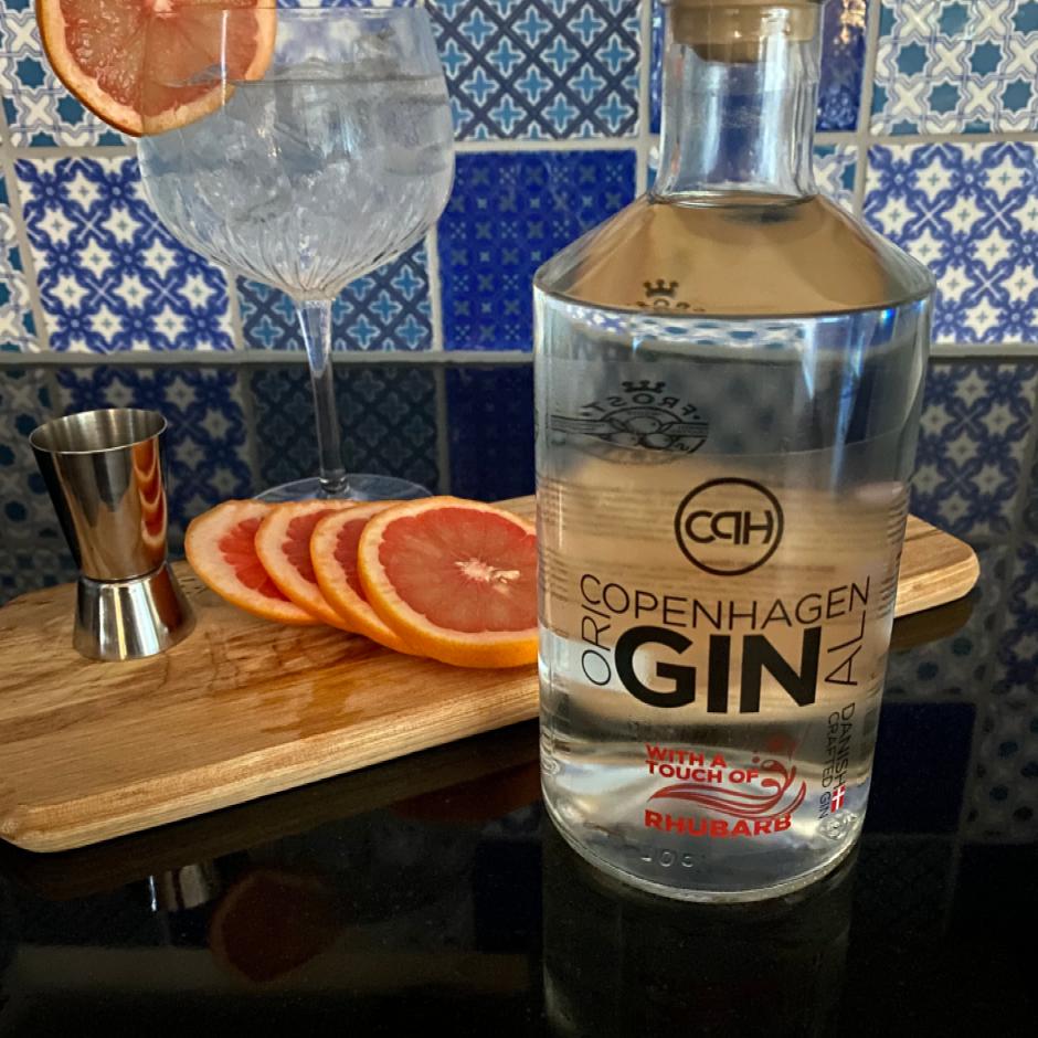 RHUBARB GIN 0.7 CPH