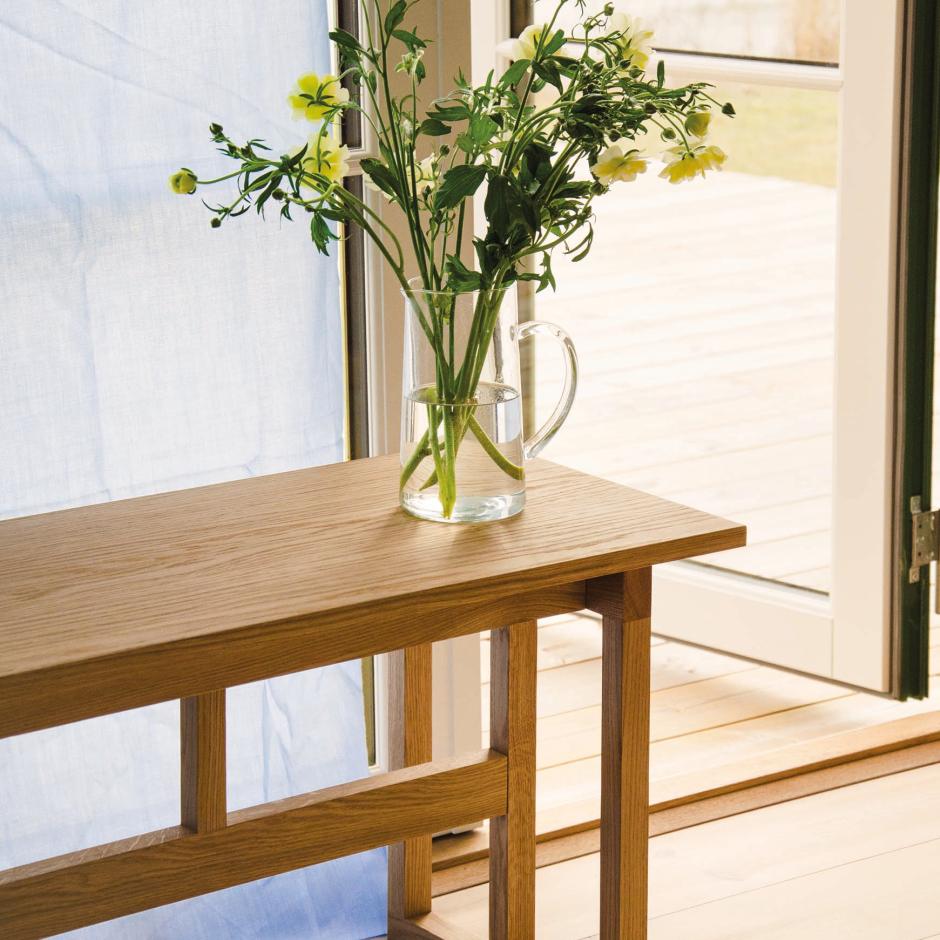 Gable Bench