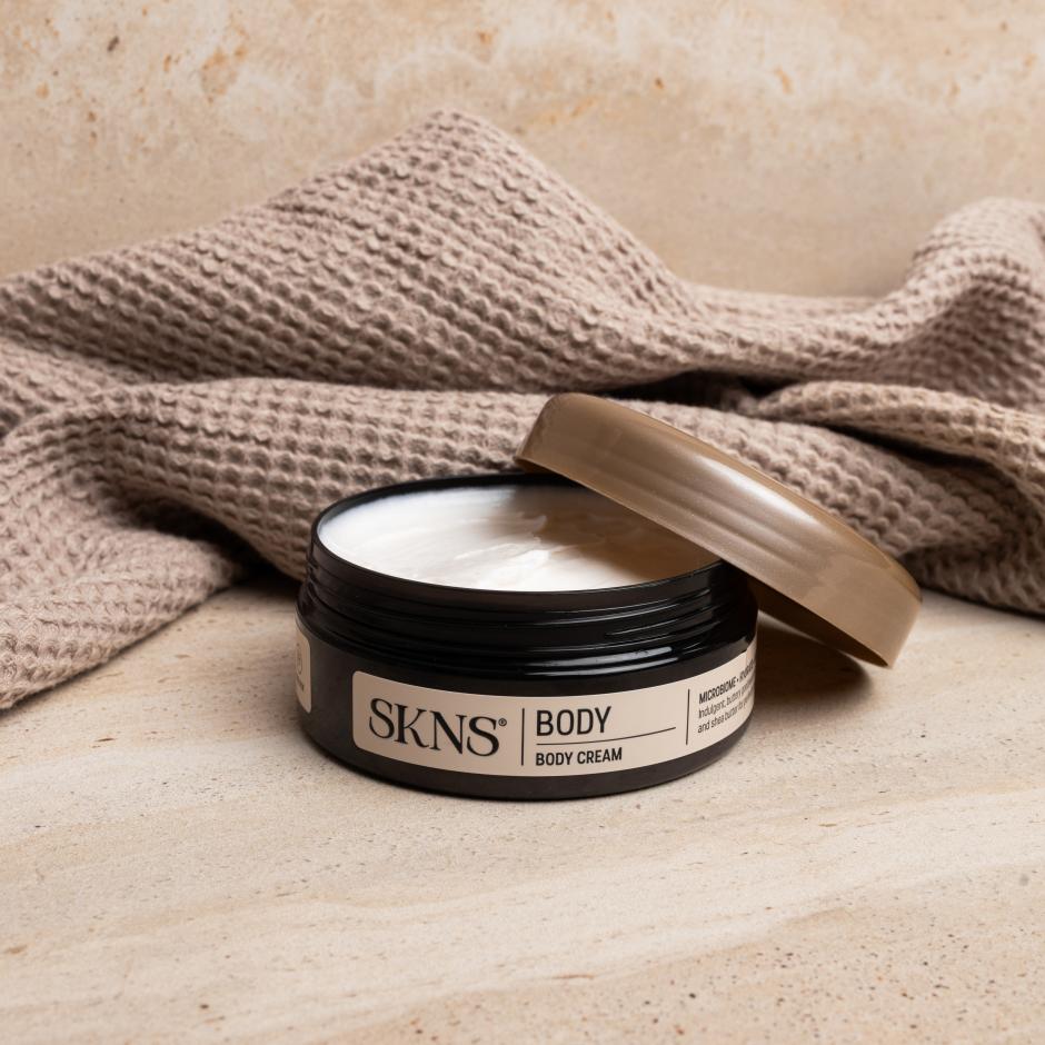 SKNS Body Cream