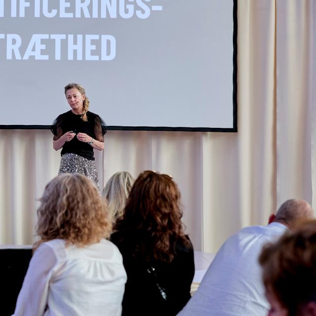 Publikum lytter til en spændende talk om fremtidens trends