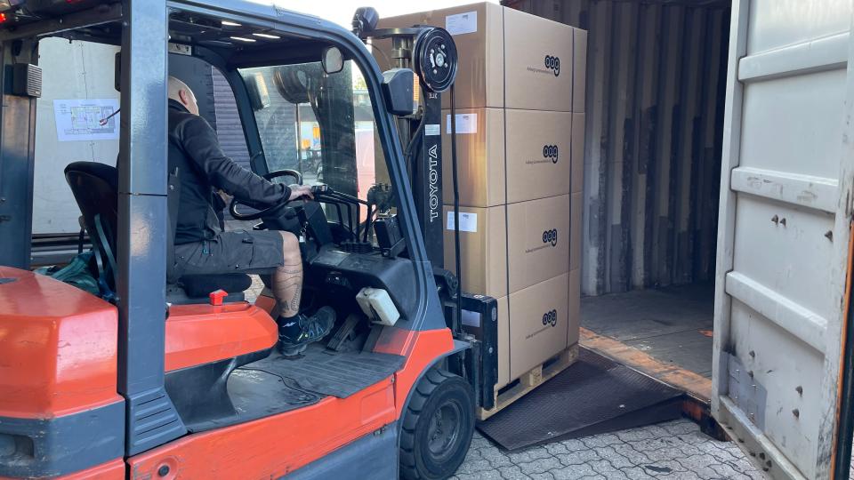 AAG SENDER STOR LEVERANCE AF PAKNINGER TIL OCEAN WIND I USA
