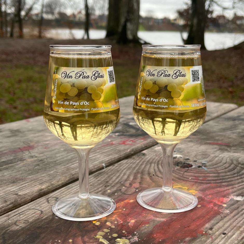 Vin Paa Glas