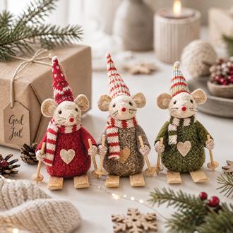 Charmerende Stofmus – Skandinavisk Hygge og Eventyrlig Jul