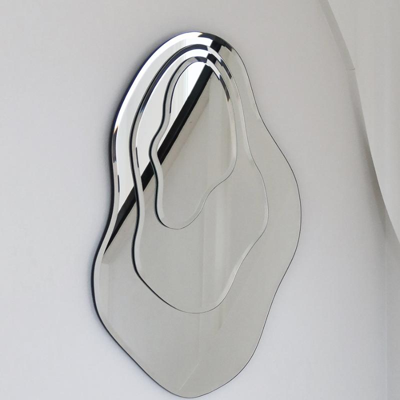 Ripple Mirror